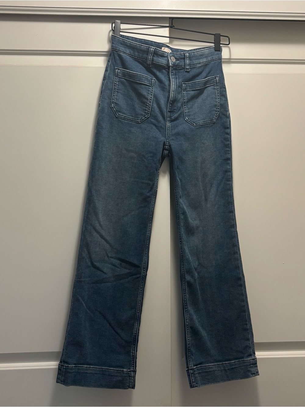Faherty stretch patch pocket jeans, size 27